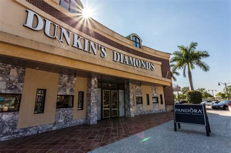 dunkin diamonds ft myers fl.